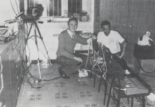 Le professeur Henri Joyeux et le docteur Philippot.